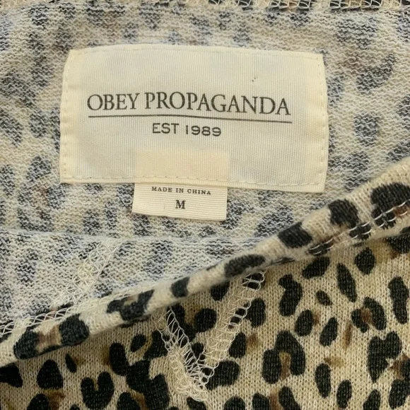 OBEY Echo Mountain Leopard Print Crew Neck Shirt - Picture 4 of 5